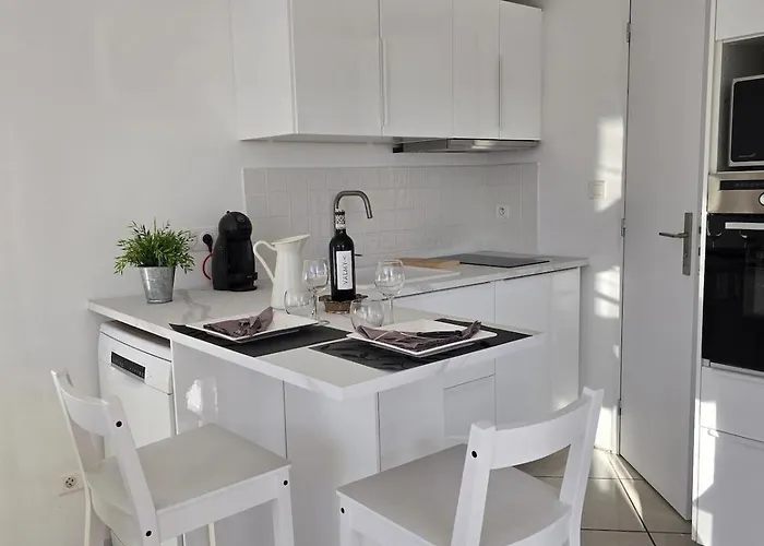 Piscine Chauffee Privative Au Nid De Paulilles Apartman