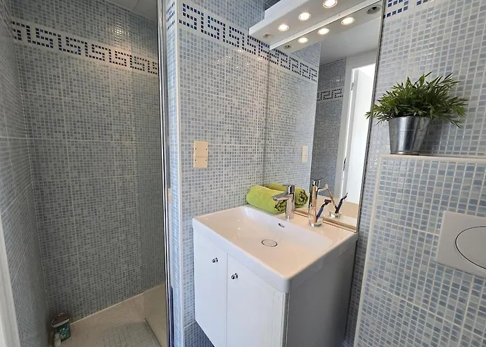 Piscine Chauffee Privative Au Nid De Paulilles Apartman